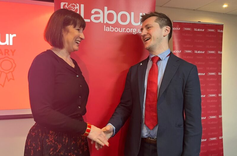 Rachel Reeves and Josh Fenton-Glynn shaking hands